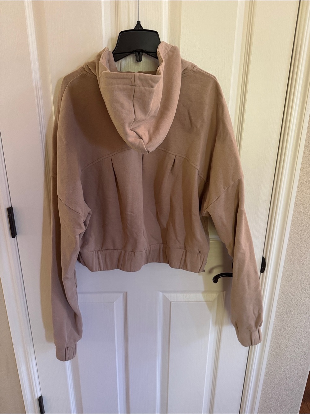 OAK Fit CO cropped hoodie. Size medium tan color. - Picture 6 of 6